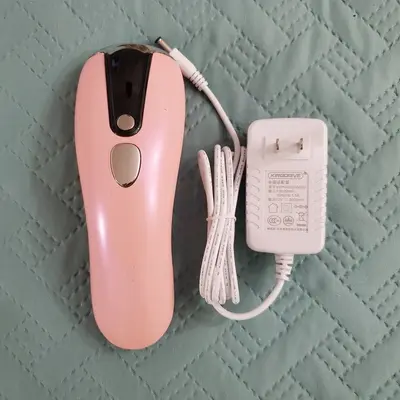 Permanent IPL Hair Removal Epilator for Women with LCD Display photo 1