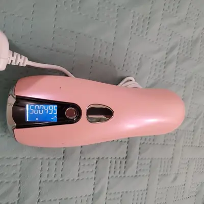 Permanent IPL Hair Removal Epilator for Women with LCD Display photo 2