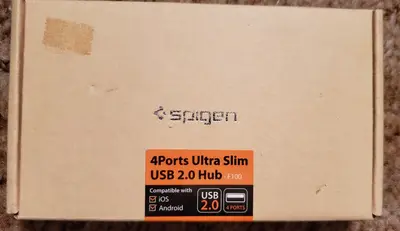 Spigen F100 4-Port Ultra-Slim USB 2.0 Hub