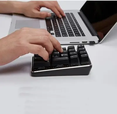 Magicforce 21-Key 2.4G Wireless Mechanical Numeric Keypad photo 3