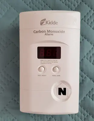 Kidde Nighthawk Plug-In AC/DC Carbon Monoxide Alarm with Digital Display photo 1