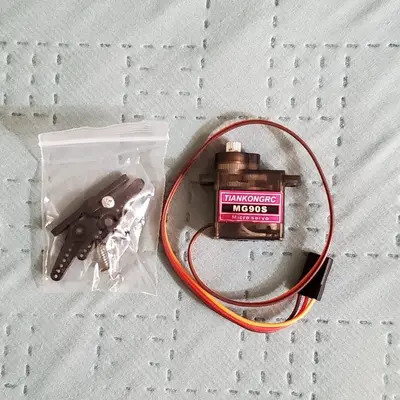 9g Micro Mini Servos SG90 / MG90S for RC Planes
