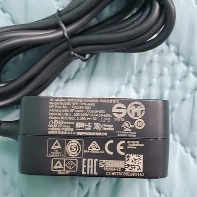 HP TPN-AA01 / TPN-DA01 USB-C 15W AC Adapter, 5.25V 3A photo 2
