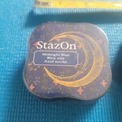 Tsukineko StazOn Midi Ink Pads, Set of 2 photo 3