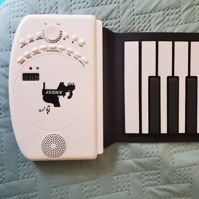 ANDSF 88-Key Roll-Up Portable Electronic Piano, Upgraded photo 2
