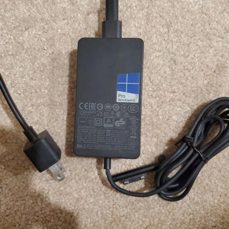 Microsoft Surface 1625 36W AC Adapter for Surface Pro 4