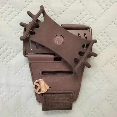 Rotating Smartphone Armband Case photo 3