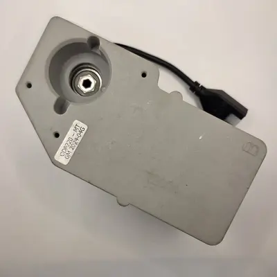 Electric Standing Desk Motor, 6 mm Hex Shaft, 8-Pin Input photo 3
