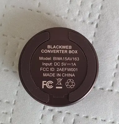 Blackweb BWA15AV163 Bluetooth to AUX Converter Adapter photo 3