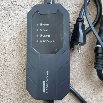 Megear Skyword II Portable Level 1 and 2 EV Charger photo 2