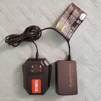 Toro Flex-Force 60V Max Lithium-Ion Standard Battery Charger photo 1