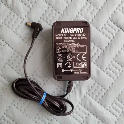 Genuine Kingpro KAD-0105012D 5V 2A AC Adapter