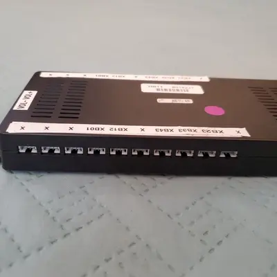HBT1 Retail SRE Display Audio Server with Mounting Holes photo 4