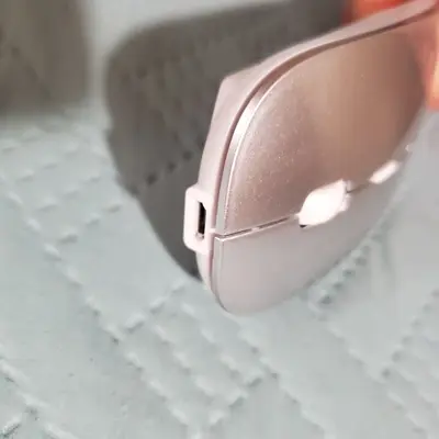 Ultra-Thin Rechargeable Bluetooth Travel Mouse photo 2
