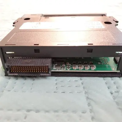 Allen-Bradley 1756-RIO/B ControlLogix Remote I/O Scanner Adapter photo 6