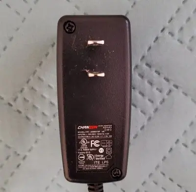 Chanzon 12V 1.5A 18W Switching Power Supply Adapter photo 2
