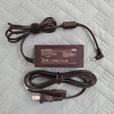 12V 3.33A 40W Laptop Charger for Samsung Smart PC 500T / XE300TZC