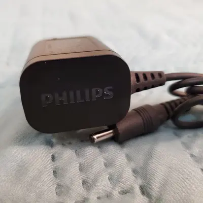 Genuine Philips Norelco HQ840 Groomer Charger SSW-2917US, 8.5V photo 2