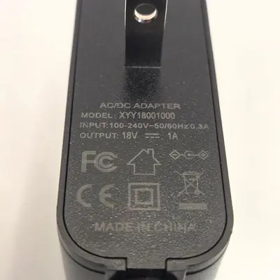 18V 1A AC/DC Power Adapter, 5.5 x 2.1 mm and 2.5 mm Plugs photo 2