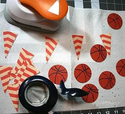 Fiskars Large Circle Squeeze Punch, 1.5" photo 4