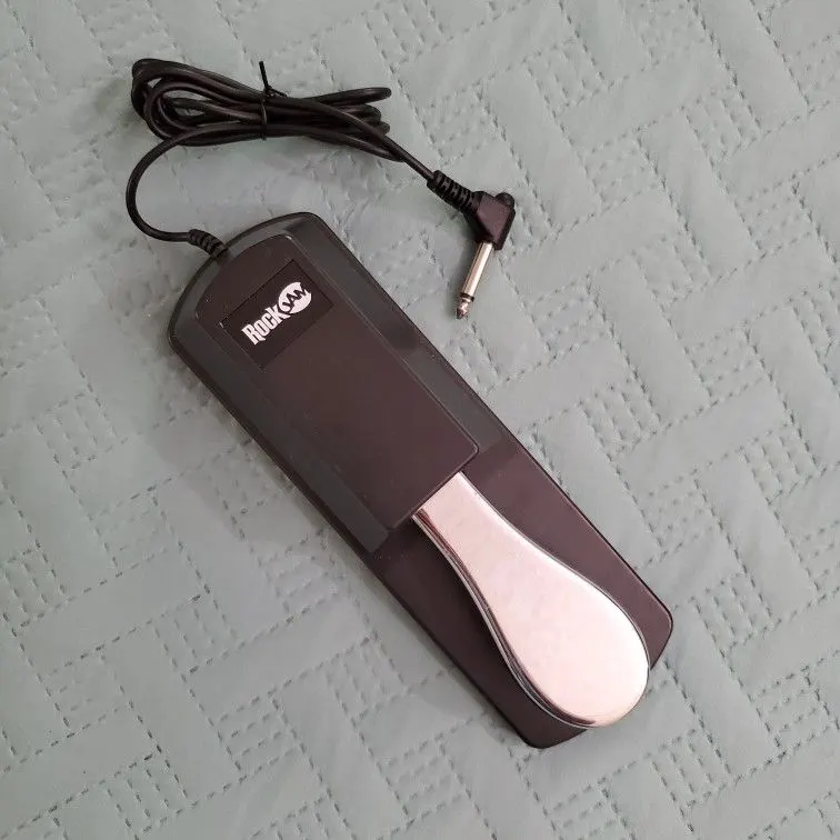 RockJam Universal Sustain Pedal for Keyboards and Digital Pianos
