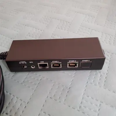 Verifone Purple Multi-Port Ethernet Switch with 2 m Cable for MX8 / MX9 photo 2