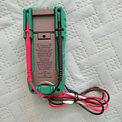 Commercial Electric MS8301B Auto-Ranging Digital Multimeter photo 2
