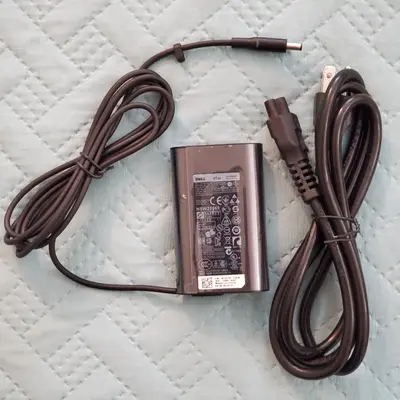 Genuine 45W Slim Laptop Charger LA45NM131 / DA45NM131