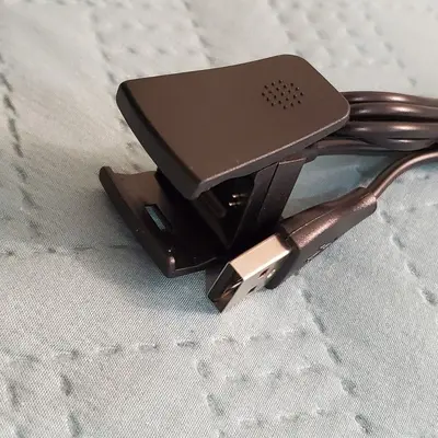 Fitbit Charge 2 Charger photo 2