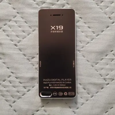 RUIZU X19 8GB MP3 Player with Speaker, FM Radio and Voice Recorder photo 3