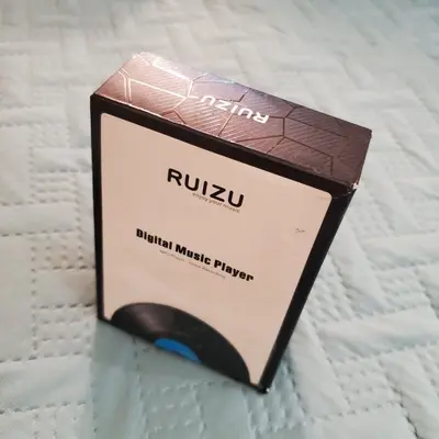 RUIZU X19 8GB MP3 Player with Speaker, FM Radio and Voice Recorder