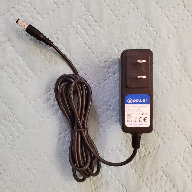 25.2V 0.7A Li-Ion Charger for 6S Battery Packs (22V)