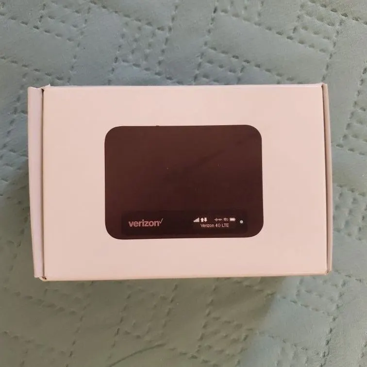 Verizon MHS815L Ellipsis Jetpack 4G LTE Mobile Hotspot