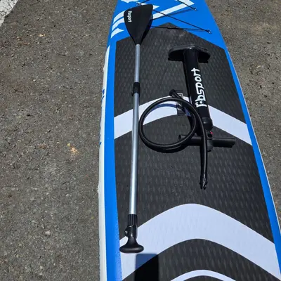 FBSport Lightning 11 ft Inflatable Stand-Up Paddle Board photo 3