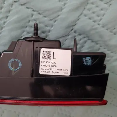 Toyota Prius Prime Rear Left Liftgate Tail Lamp 81590-47030 photo 3