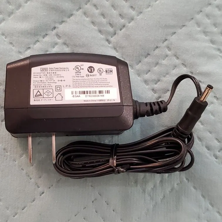 Genuine APD WB-10E05FU 5V 2A AC Adapter, 3.5mm Round Tip