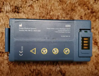 Original Philips M5070A HeartStart OnSite/FRx AED Battery photo 2