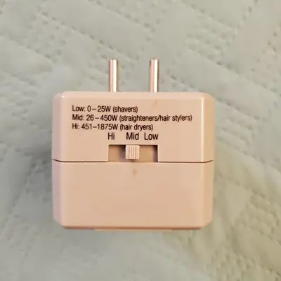 Conair Travel Voltage Converter, 220-240V to 110-120V photo 4