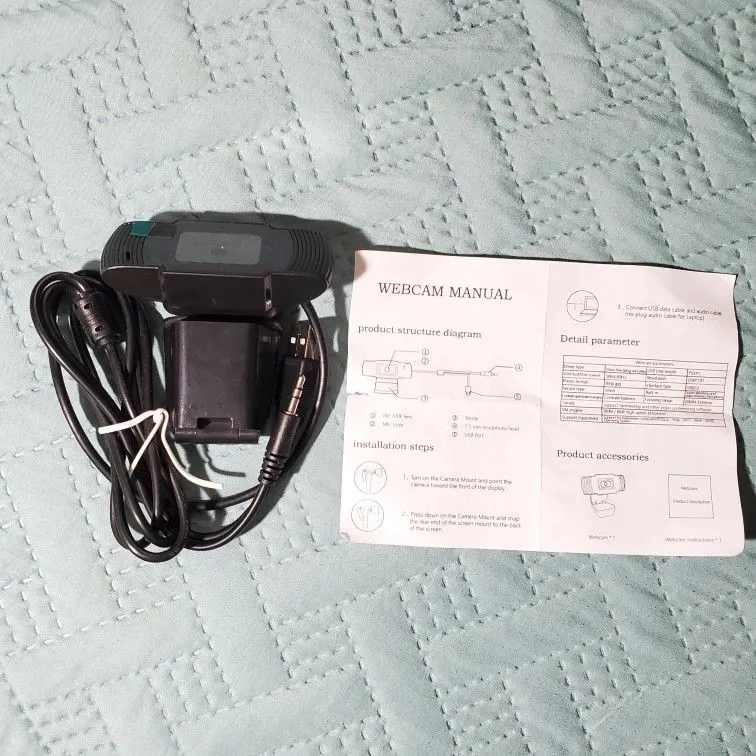 720p Webcam with Microphone