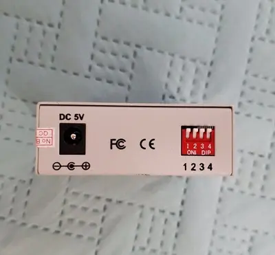 Adnet Gigabit Ethernet to Fiber Media Converter with Open SFP Slot photo 3