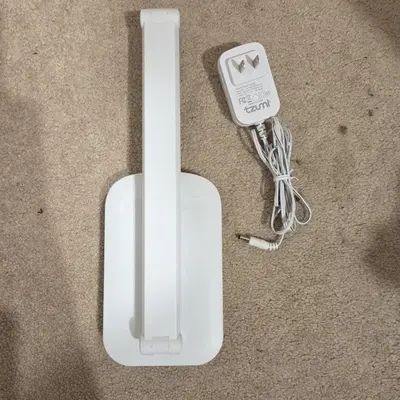 Atmosphere Desk Lamp with Wireless Phone Charger photo 3