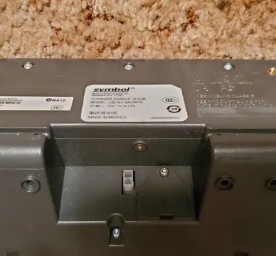 Symbol/Motorola SAC5070-800CR 8-Bay Battery Charger (No Power Supply) photo 3
