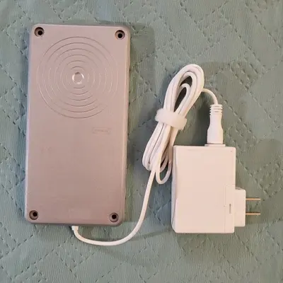 IKEA SJOMARKE Invisible Under-Desk Wireless Charger photo 3