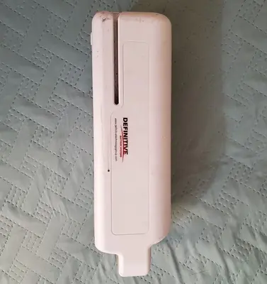 Definitive Technology Rechargeable Li-Ion Battery 12.8V 19.2Ah (245.8Wh) photo 2