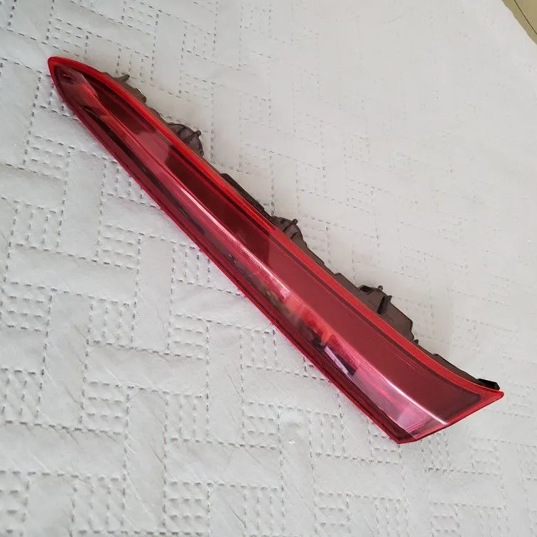 Toyota Prius Prime Rear Right Liftgate Tail Lamp 81580-47030