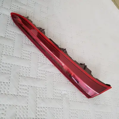 Toyota Prius Prime Rear Right Liftgate Tail Lamp 81580-47030