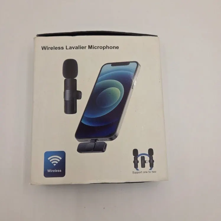 WM350 Wireless Lavalier Microphone for iPhone and iPad