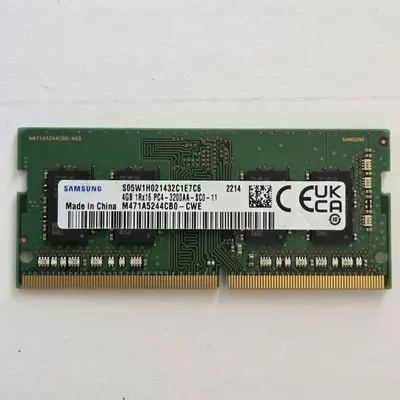 Samsung 4GB DDR4-3200 SODIMM 260-Pin Laptop RAM, 1Rx16