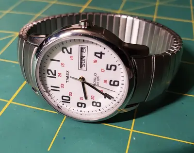 Timex Men's Easy Reader Day-Date 35mm Stainless Steel Watch
