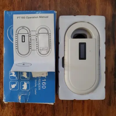 Animal ID PT160 Rechargeable RFID Pet Microchip Reader, FDX-B and ID64